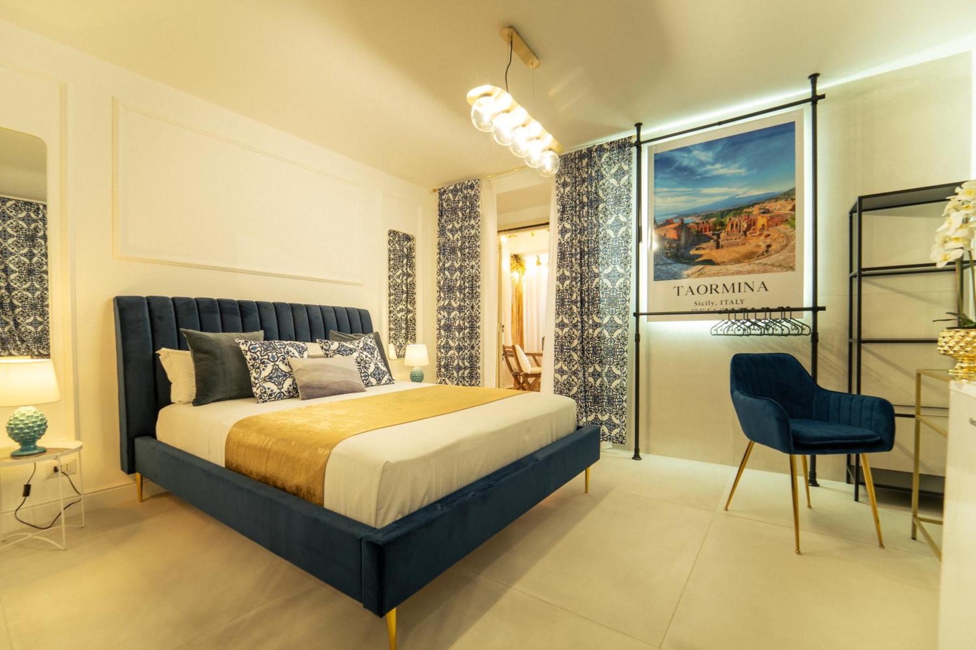 Johnny'S Suites Taormina Beach Bay Exterior foto