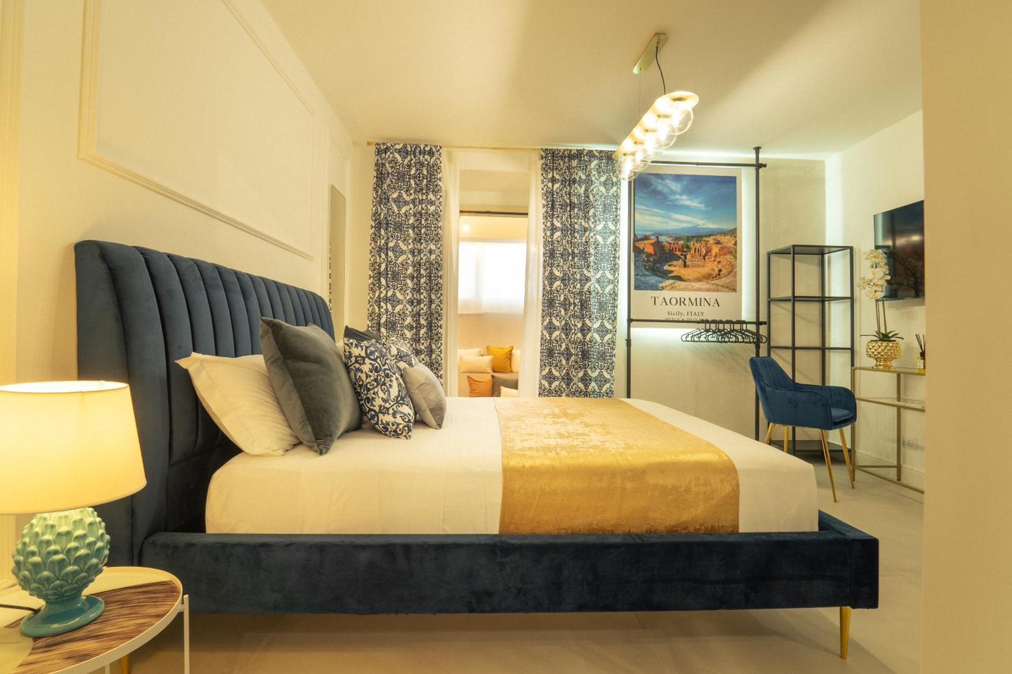 Johnny'S Suites Taormina Beach Bay Exterior foto
