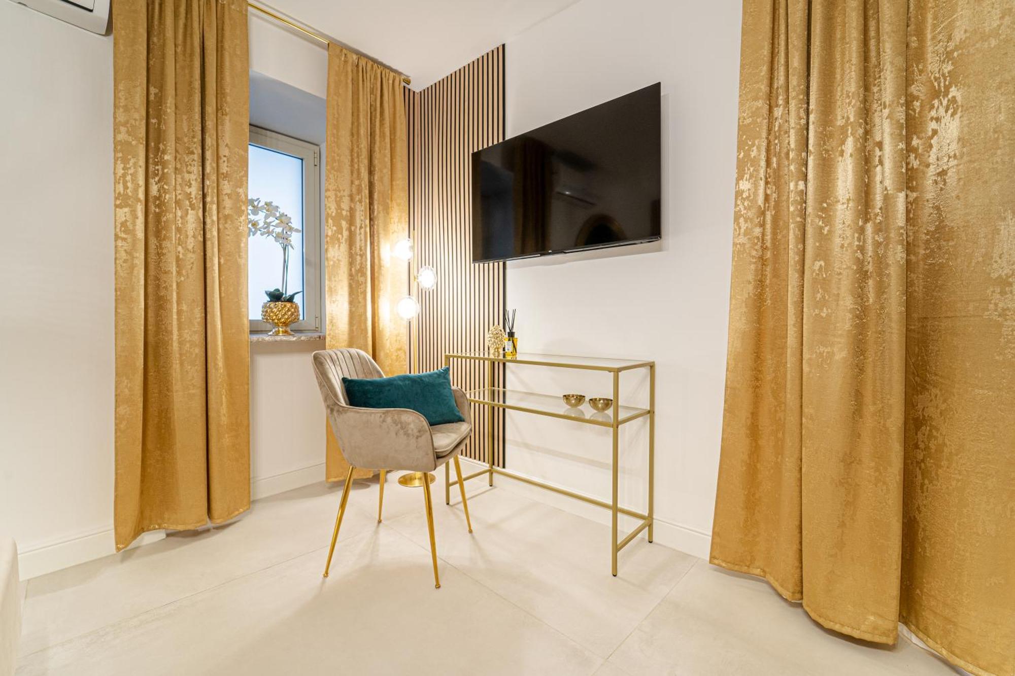 Johnny'S Suites Taormina Beach Bay Exterior foto